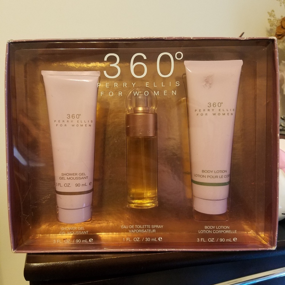 Perry Ellis 360 gift set